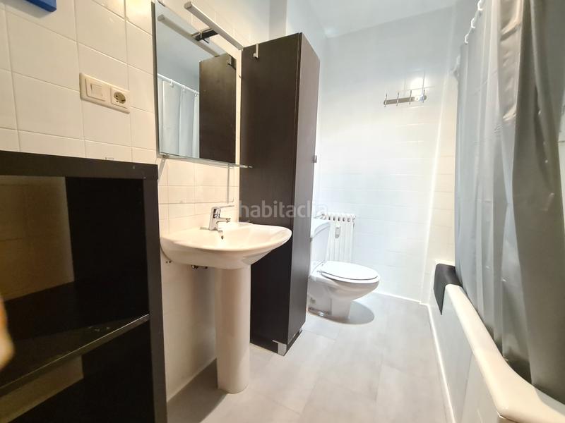 Foto 042604b2-de78-4527-b655-36fe313e07bd. Rent flat with heating parking in Iturrama Pamplona / Iruña