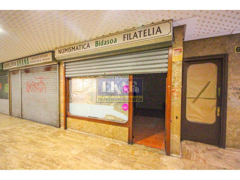 Foto 743b3e60-30f1-4f9d-bce0-89059fde39ac. Local comercial a Centro - Mendibil - Santiago Irun