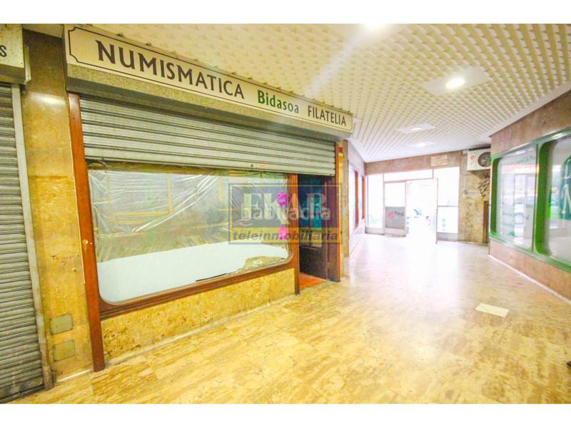 Foto fbcd271a-040d-4726-b51b-5c00b711bb63. Local comercial a Centro - Mendibil - Santiago Irun