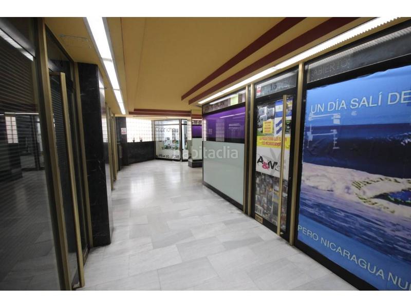 Foto b5a8691c-4c38-427b-8fa4-f0785e152855. Office space in Centro - Mendibil - Santiago Irun