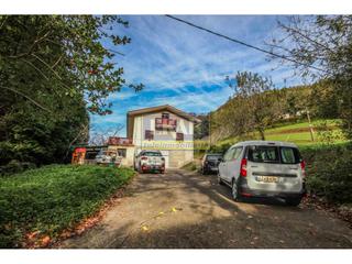 Casa  Sarobe erreka bidea. Casa en venta en oiartzun  iturriotz