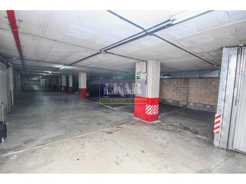 Foto 7b1a7e6b-51a2-40a6-aede-dd28e35eeda6. Miete autoparkplatz in Jaizubia - Urdanibia - Puiana Irun