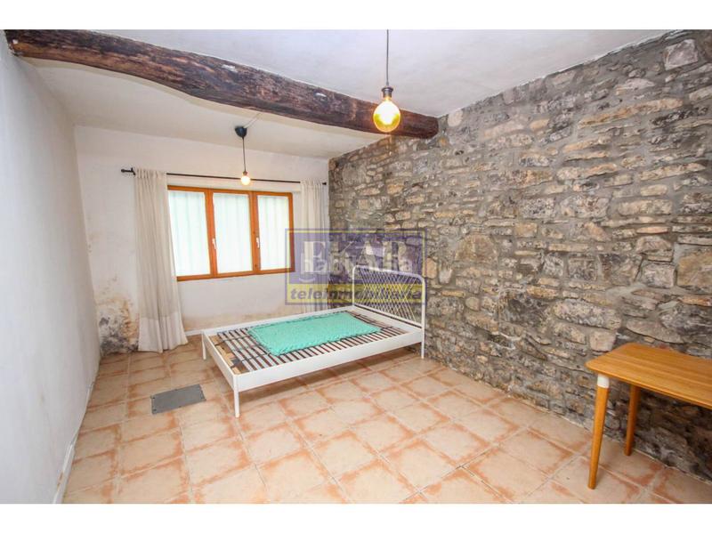 Foto 6f20955b-0627-451e-acd3-5a71fc9f4108. Locale commerciale in contracalle 8 in Centro - Mendibil - Santiago Irun