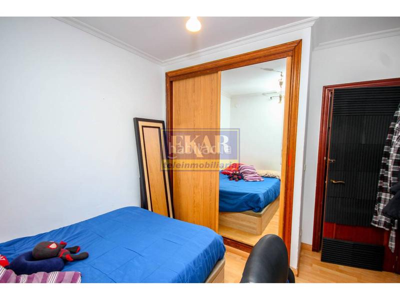 Foto 08c4ec7f-1253-4d07-8a0c-30ae62c9e917. Etagenwohnung mit heizung in Centro - Mendibil - Santiago Irun
