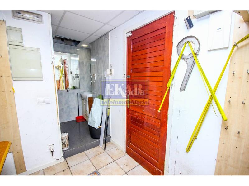 Foto 39a68f9a-b478-40b0-8150-2c817dfdf8d1. Local commercial dans Azken Portu - Behobia Irun