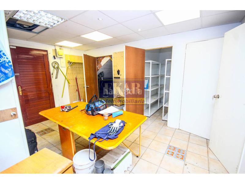 Foto a2e66c25-bb45-4bee-a537-714a7e8d582f. Local commercial dans Azken Portu - Behobia Irun