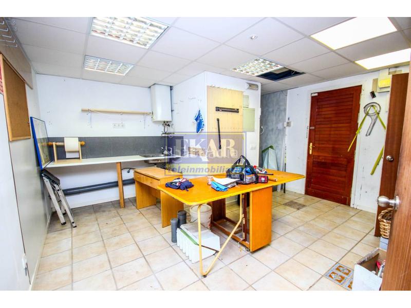 Foto d074c6f2-7155-40ab-a9e6-5464f62cebc7. Local commercial dans Azken Portu - Behobia Irun