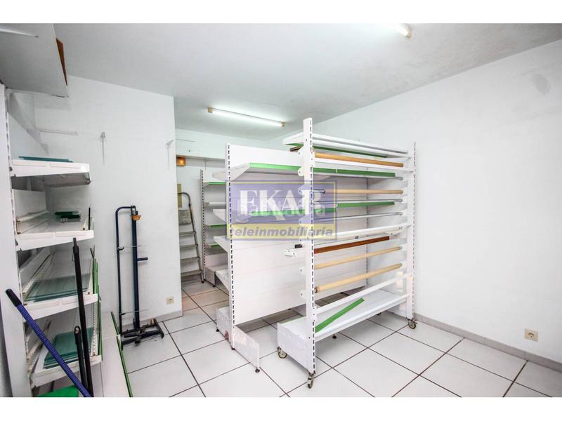 Foto 83cf0fa1-094a-4a94-a759-123f48098403. Business premise in Palmera - Dumboa - Arbes Irun