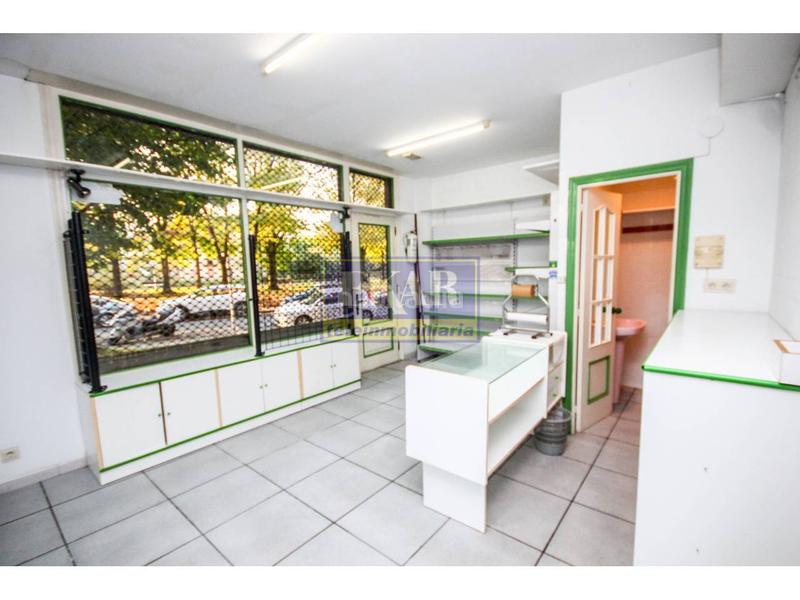 Foto ae97566f-e919-49d7-bb87-e0e1b62cb4b1. Business premise in Palmera - Dumboa - Arbes Irun