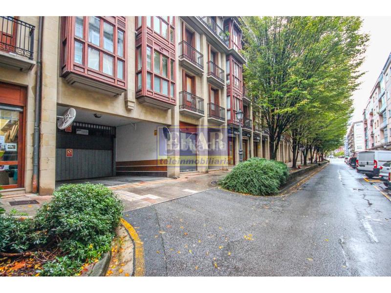 Foto 1015dfd7-b379-42ec-bd1a-bf9f97601081. Miete autoparkplatz in Centro - Mendibil - Santiago Irun