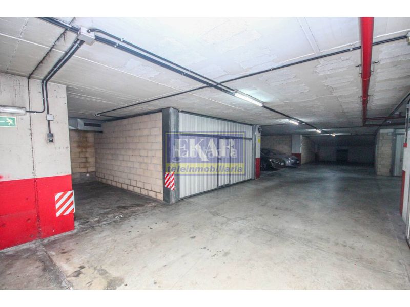 Foto 7ae75885-83f3-4b32-b5f8-c6f6c9ec0b86. Posto auto in Jaizubia - Urdanibia - Puiana Irun