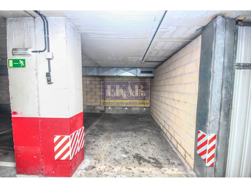 Foto d80560d5-b92f-4b20-b968-ee4da89d4fdd. Posto auto in Jaizubia - Urdanibia - Puiana Irun