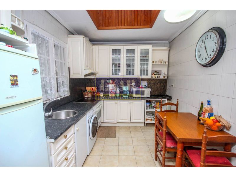 Foto 9b11adf9-ea32-4019-8395-fee506bd7ceb. Casa amb calefacció a Hendaye