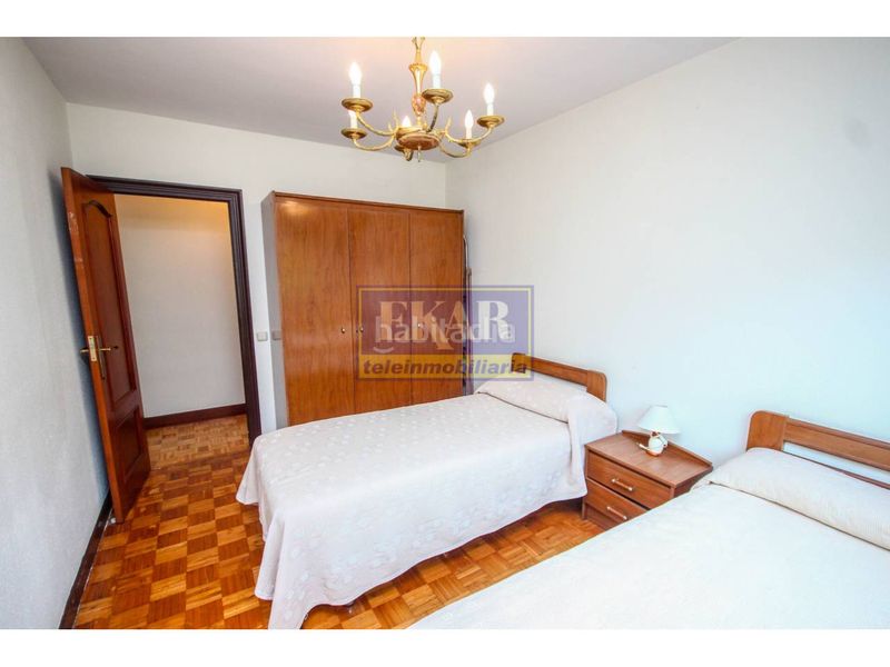 Foto a47b3d26-4254-4c46-85ca-54d9d193237b. Pis a avenida navarra 4 a Palmera - Dumboa - Arbes Irun