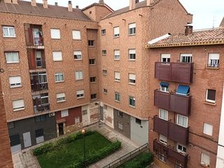 Pis  Calle cerezos 6. Vivienda para reformar en logroño