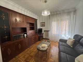 Location Appartement  Avenida de bayona 4. Luminosa mvivienda en avda bayona