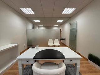 Rent Office space in Calle del padre calatayud 11. Moderna oficina en el ensanche