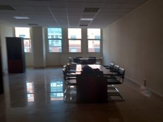 Location Bureau  Calle de irunlarrea. Oficina diafana en zona de hospitales