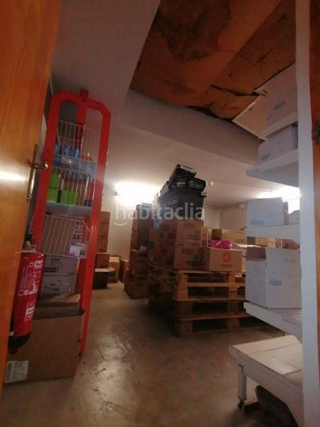 Foto b551cfd5-f701-45e8-9cc5-1c9a6c4201b4. Alquiler local comercial amplio local comercial en el ensanche en Pamplona / Iruña
