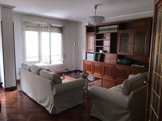 Lloguer Pis a Calle amaya 20. Amplia y luminosa vivienda en el 2º ensanche