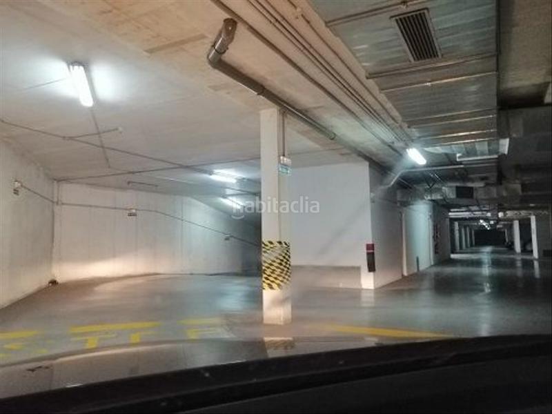 Foto 433ee946-e643-489b-a20c-b3ffc4a979e4. Aparcament cotxe a plaza higa de monreal 1 a Beriáin