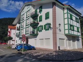 Aparcament cotxe a Harbizti karrika 5. Garajes en sumbilla