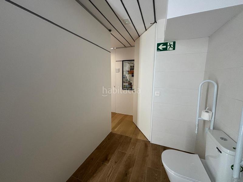 Foto 418be17d-ee69-469d-944e-e7fead73774a. Locale commerciale in avenida de sancho el fuerte 77 in Pamplona / Iruña