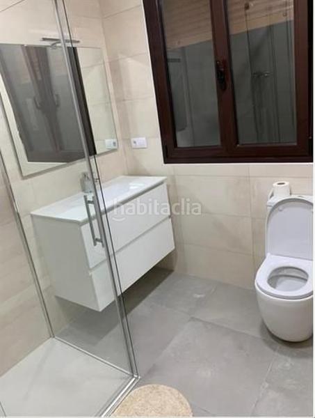 Foto e7e604e3-f2ce-4e67-9c1c-309de1fcc321. Location appartement avec chauffage dans Segundo Ensanche Pamplona / Iruña