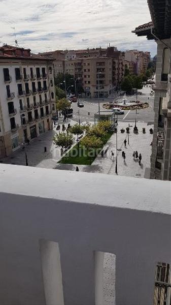 Foto 3feea9ec-5b0f-41e6-a3ec-43ee8aea4737. Rent flat with heating in Segundo Ensanche Pamplona / Iruña