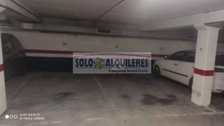 Miete Autoparkplatz in Calle miguel astrain / miguel astrain kalea 7. Amplio garaje en azpilagaña