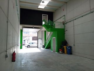 Location Bâtiment à usage industriel à Calle c 14. Nave multiusos en landaben