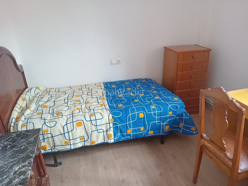 Foto 272369e1-8859-4e69-8558-53b9c5acdc9d. Alquiler piso en calle pico de ori 3 piso para estudiantes en la Milagrosa en Pamplona / Iruña