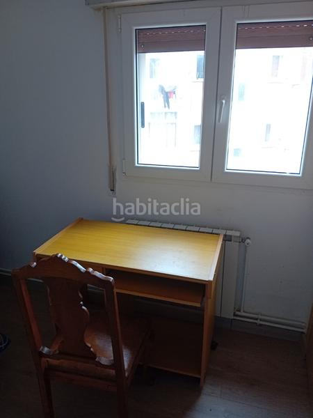 Foto 285eb9d1-7e6b-485f-893e-9a424004e821. Alquiler piso en calle pico de ori 3 piso para estudiantes en la Milagrosa en Pamplona / Iruña