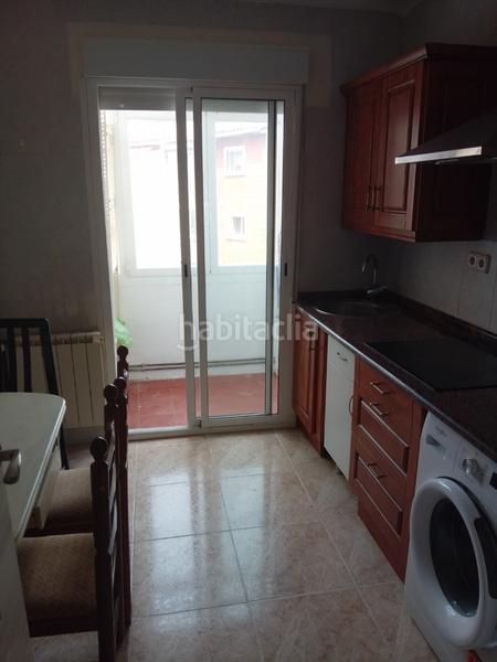 Foto c6ba0cca-7ffd-4b1a-bb95-83ed853a07cd. Alquiler piso en calle pico de ori 3 piso para estudiantes en la Milagrosa en Pamplona / Iruña