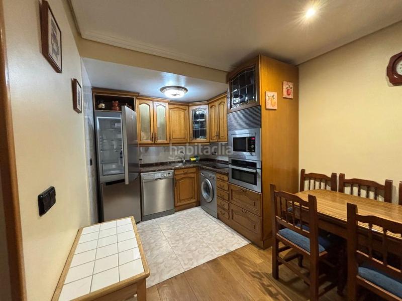 Foto b3d76593-6b2c-42b5-abea-3878d25c1b58. Location appartement dans calle mayor 40 dans Casco Antiguo Pamplona / Iruña