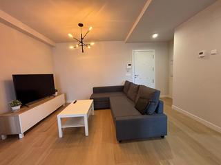 Location Appartement  Calle zolina. Seminuevo apartamento en arrosadia