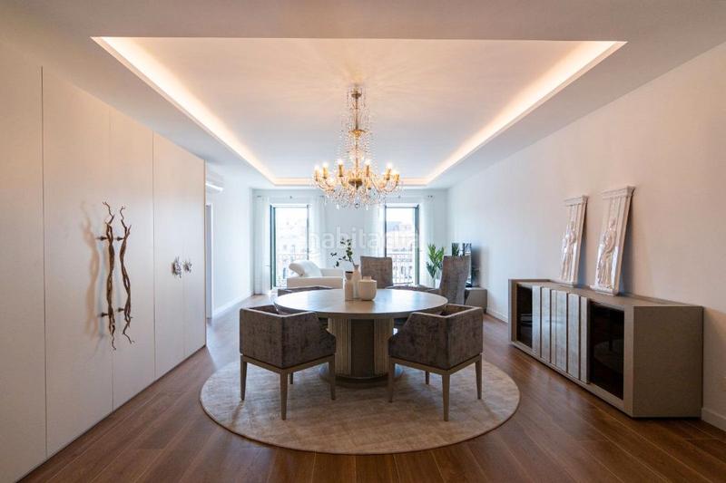 Foto 64cc442a-4e71-4d88-8baf-b01e466d526d. Lloguer pis a plaza del castillo 44 a Casco Antiguo Pamplona / Iruña