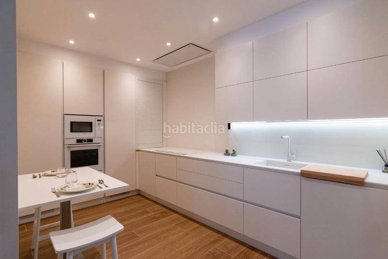 Foto 97435262-7987-41f7-92c3-13b1f1d19b28. Rent flat in plaza del castillo 44 in Casco Antiguo Pamplona / Iruña