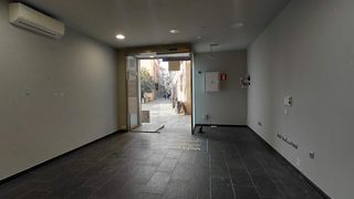 Alquiler Local Comercial  Carrer sant cristòfor. Local comercial al centre de mataró