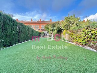 Chalet en Ciutat Diagonal