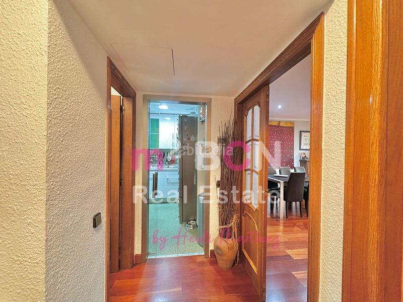 Foto e031647f-def9-4496-86a5-8b3640ead5d3. Chalet en Ciutat Diagonal Esplugues de Llobregat