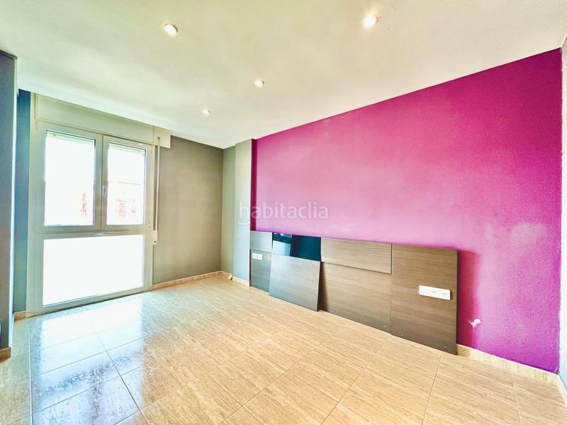 Foto aab55a1f-0a1e-4696-9a8f-1bce348f312c. Piso  de 4 habitaciones mercat en Molins de Rei