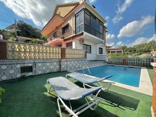 Maison à Santa Coloma de Cervelló. Impresionante casa con vistas espectaculares en santa coloma de