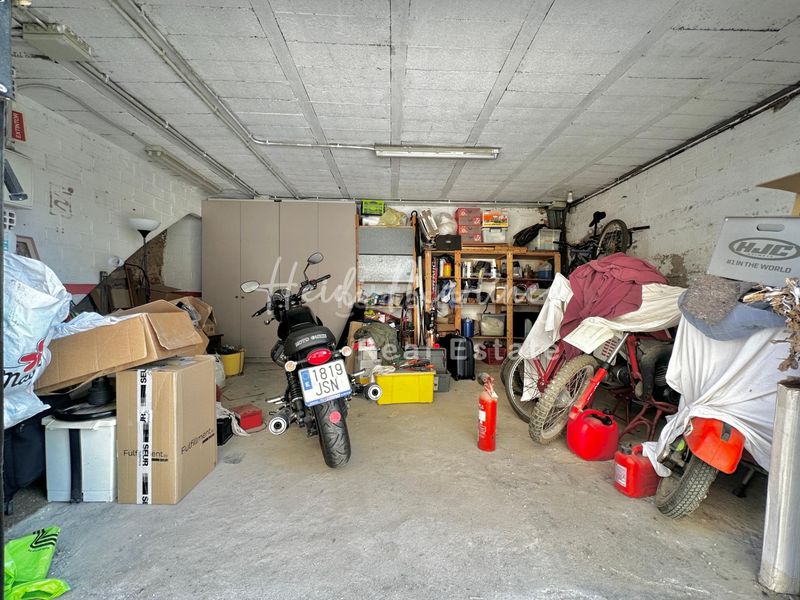 Foto 19fb5bed-2b1d-441c-9e9c-1e3bf9e90871. Casa adossada amb aparcament a Molins de Rei