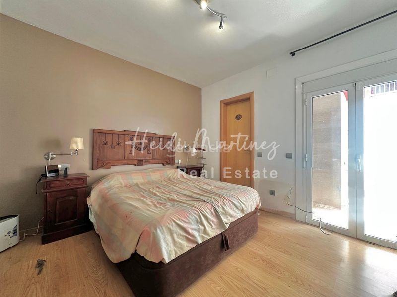 Foto 3979e2b0-8bbd-4b82-906c-107ba8d1117b. Casa adossada amb aparcament a Molins de Rei