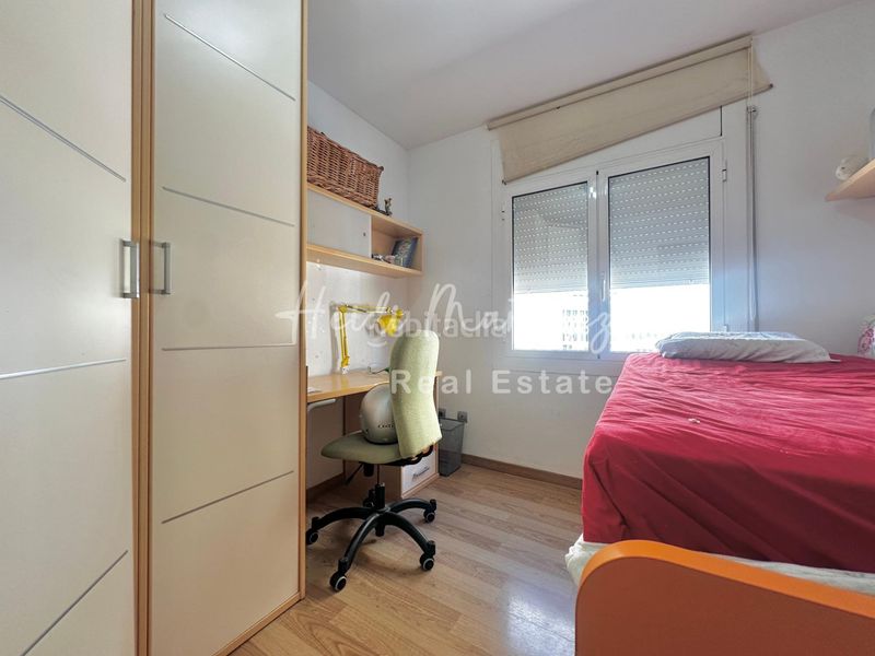 Foto 4601227e-c00a-4672-9f71-794d1ba48fdb. Casa adossada amb aparcament a Molins de Rei