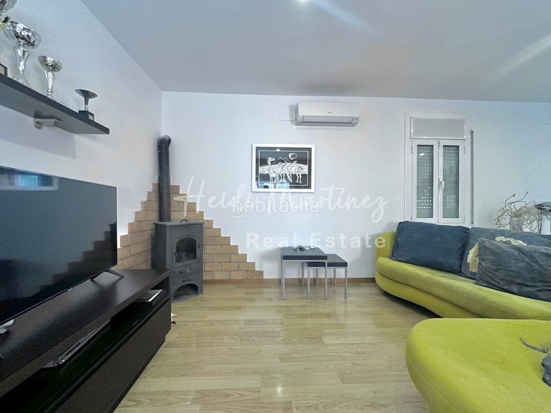 Foto 74408df0-3879-4f31-b49b-c8046a401ba8. Casa adossada amb aparcament a Molins de Rei