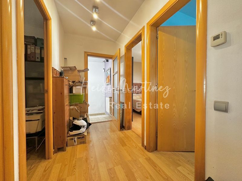 Foto 746c9d83-fae3-4552-8533-38e2583dd098. Casa adossada amb aparcament a Molins de Rei