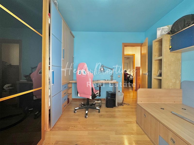 Foto a618e022-a6c0-4c2f-9f97-6d5d28a0acff. Casa adossada amb aparcament a Molins de Rei