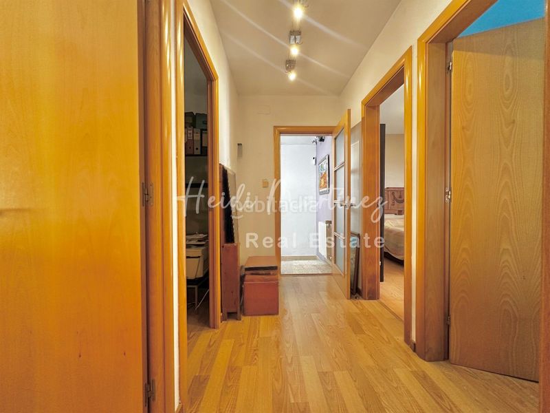 Foto c5f3d002-e030-453a-9c8f-3edaa4181607. Casa adossada amb aparcament a Molins de Rei